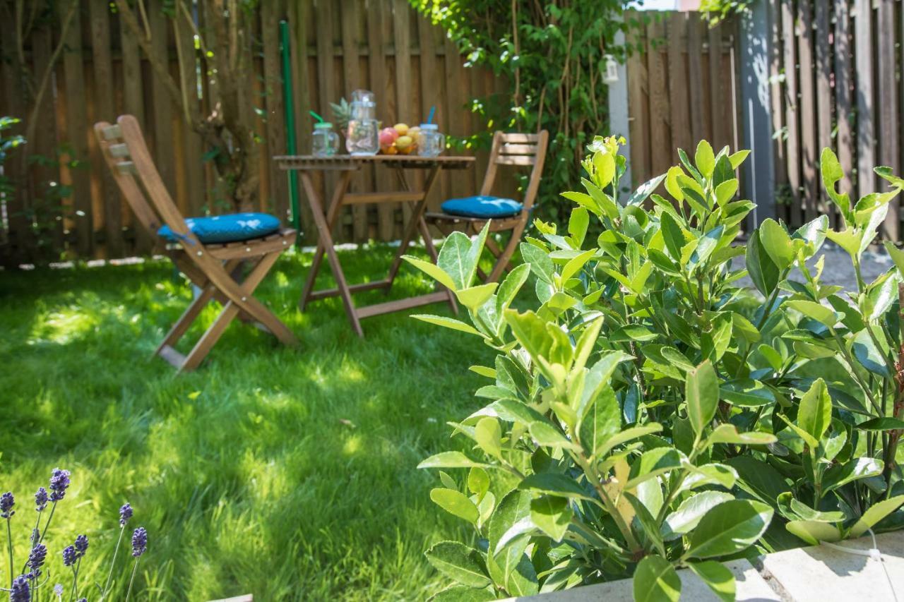 Family Apartment With Garden Любляна Экстерьер фото